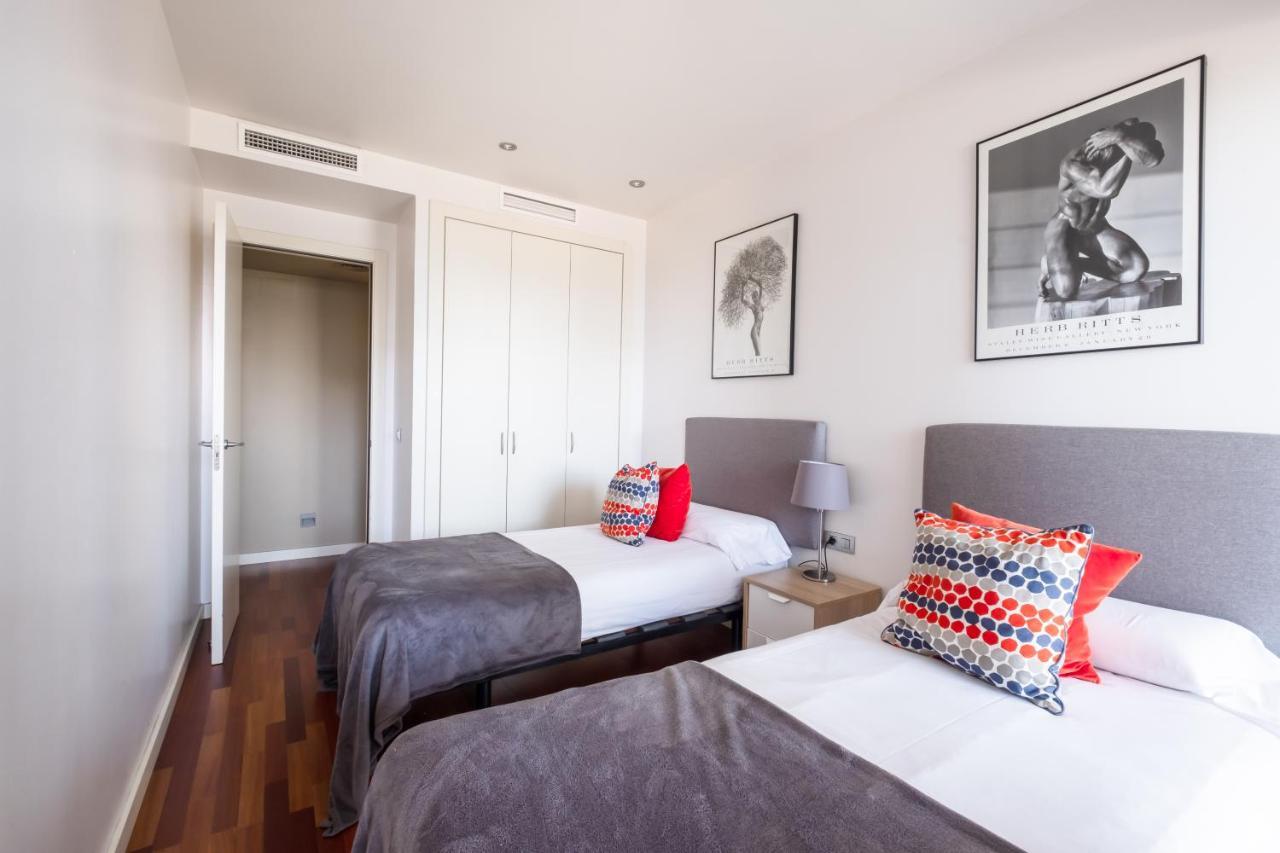 Rent Top Apartments Beach-Diagonal Mar Barcelona Buitenkant foto