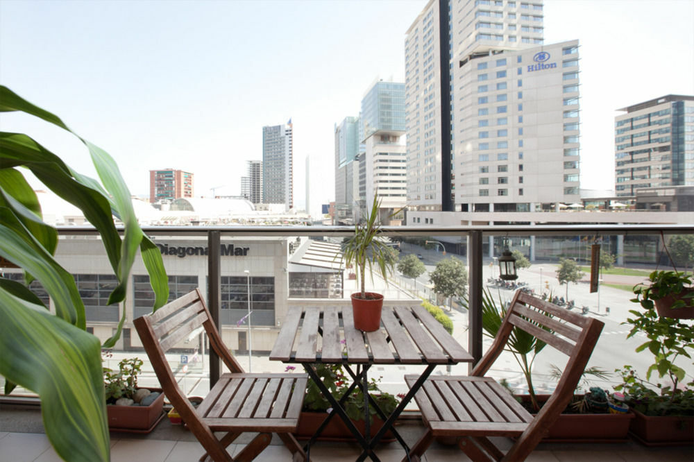 Rent Top Apartments Beach-Diagonal Mar Barcelona Buitenkant foto